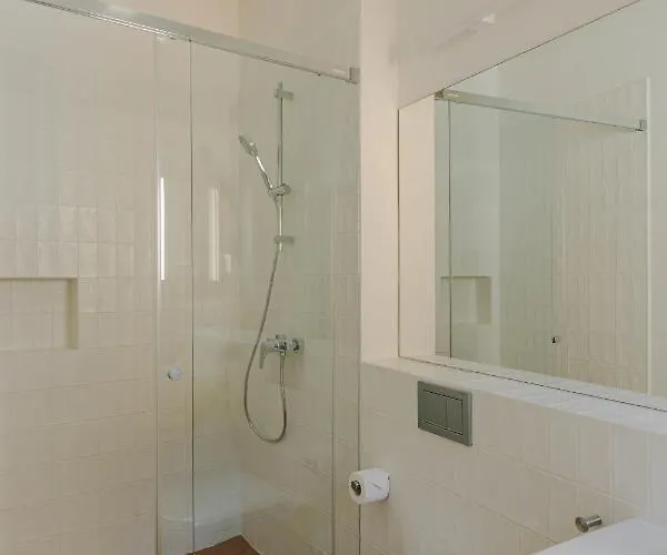 Flateli Santa Clara 21 Girona