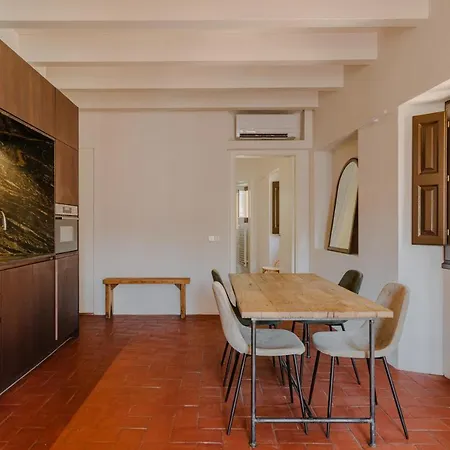 Flateli Santa Clara 21 *